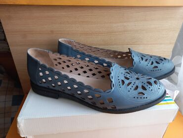 подросковая обувь: Туфли 40, цвет - Синий