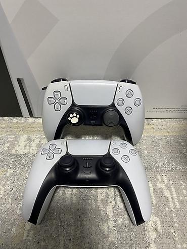 series s: PlayStation 5 (версия с дисководом) — комплект Состав: - Консоль Sony — 2