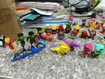 Oyuncaqlar: Kinder və oyuncaqlar hərəsi 2azn Ən az 10 AZN lik alış verişde — 7