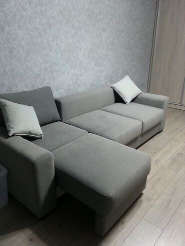 Угловые диваны: Продаю новый диван очень качественный, поролон самый дорогой высокой — 7