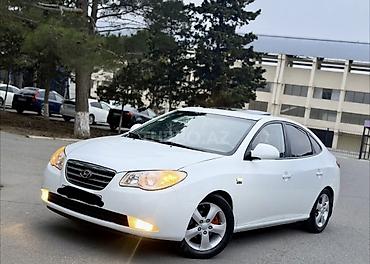 kia ceed ekran: Hyundai Elantra: 1.6 l | 2009 il Sedan — 4
