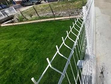 Proizvodi od rolovanog metala, metalni kanali: Panelna ograda 3d boja bela ral 9010. Panelna ogradafence system — 17