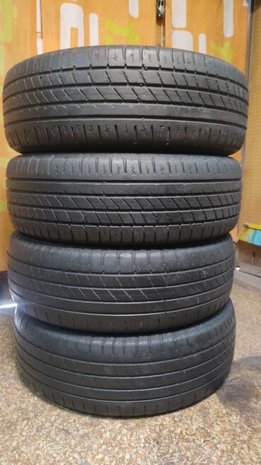Шины: Шины 225 / 65 / R 17, Лето, Б/у, Комплект, Легковые, Чехия
