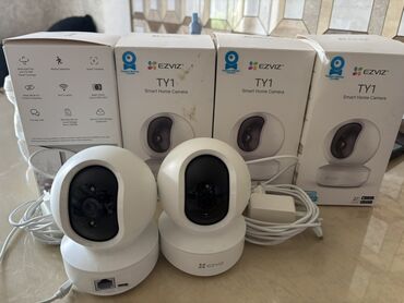 Videomüşahidə: EZVIZ TY1 Smart Home Camera Xüsusiyyətlər: - 360° motorlu pan/tilt