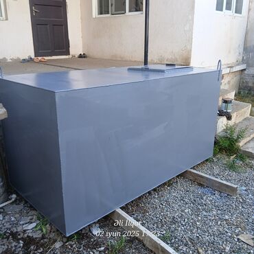 beton su ceni: Bak, Metal, 2000 l l