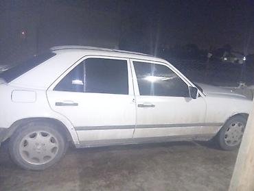 Mercedes-Benz: Mercedes-Benz W124: 1989 г., 2.3 л, Механика, Бензин, Седан — 5