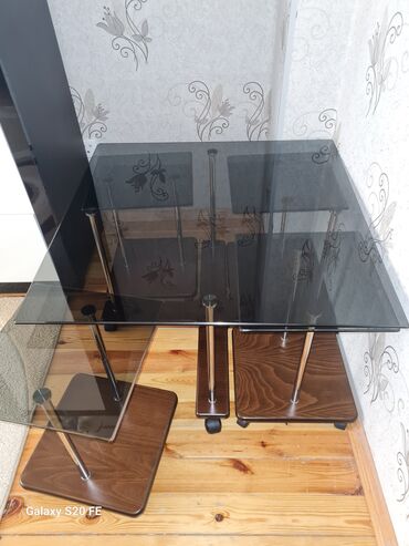 стол металлический: Журнальный стол, Б/у, Раскладной, Квадратный стол, Азербайджан