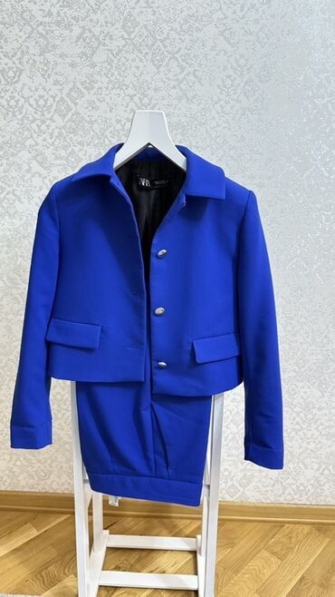 голубые женские костюмы: Zara dest 50azn ela vezıyyetde s olcu