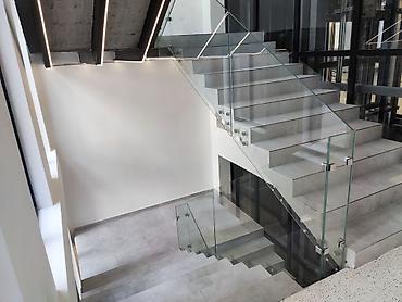 Обшивка лестниц: Обшивка лестниц Материал: Другой материал, Бесплатный замер — 13