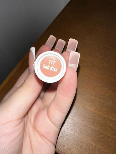 kosmetika cantası: Beaulis dodaq pomadası – 111 Soft Kiss - Brend: Beaulis - Növ: Dodaq — 2