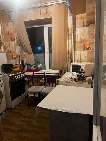 квартира район кирком: 1 комната, 29 м², 4 этаж, Старый ремонт