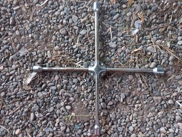 Avtoservis avadanlıqları: Təkər dəyişmə və balans avadanlıqları komplekti - Marka: UNITE - — 10