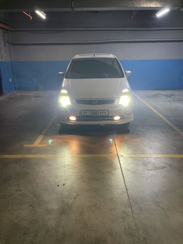 Honda: Honda Stream: 2003 г., 2 л, Автомат, Газ, Минивэн at lalafo.kg — 9 Honda: Honda Stream: 2003 г., 2 л, Автомат, Газ, Минивэн — 9