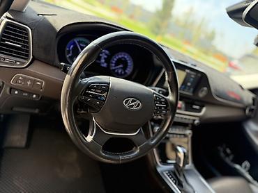 4: Hyundai Grandeur: 2019 г., 2.4 л, Вариатор, Гибрид, Лифтбек — 7
