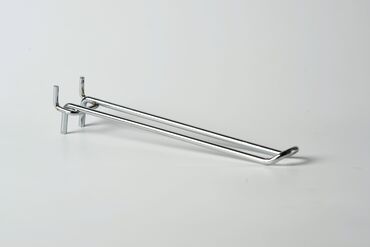 Комплектующие для торгового оборудования: Крючки, кронштейны и полкадержатели для Эконом — 20