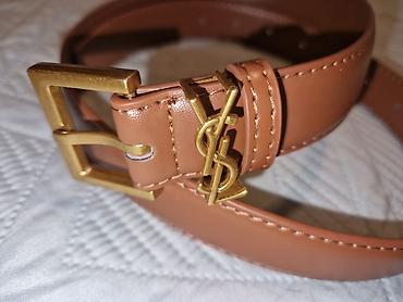 obi velika plana: Yves Saint Laurent (YSL)  kaiš braon boje, sa kopčom zlatne boje — 2