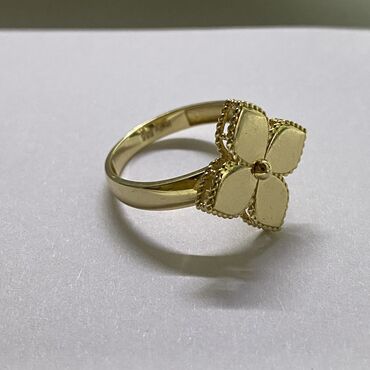 Кольца: Кольцо из желтого белого золота 585 пробы, вес 3.3 гр новое