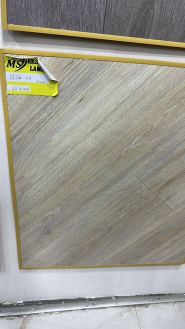 Laminat: Ağac naxışlı laminat döşəmə paneli - Təbii ağac teksturasını verən — 20