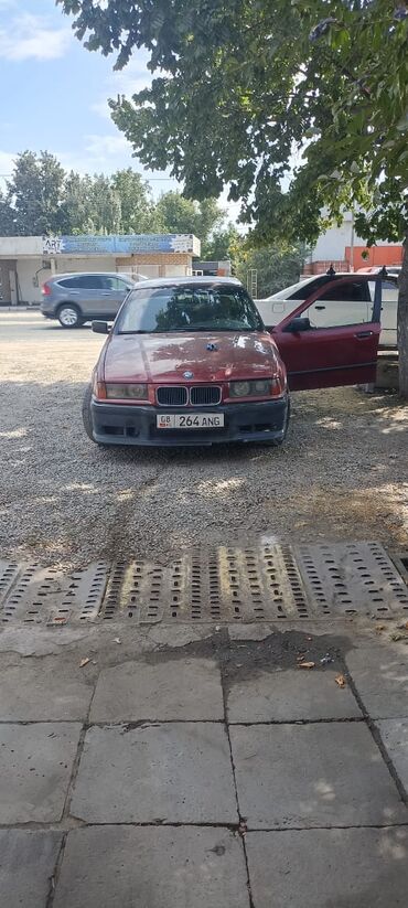 BMW: BMW 3 series: 1992 г., 1.8 л, Механика, Бензин, Седан