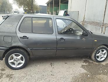 yamaha jog: Volkswagen Golf: 1992 г., 1.8 л, Механика, Бензин, Хэтчбэк — 2