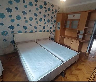 ✅tecili 2 eded tekneferlik kravat biri 100 AZN. Dolab 100 AZN Yeni