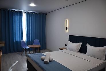 Посуточная аренда квартир: 1 комната, Душевая кабина, Постельное белье, Кондиционер — 1