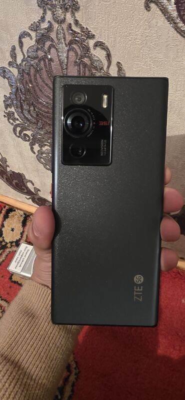 ZTE: ZTE Axon 41 5G, 512 GB, rəng - Qara, Sensor — 8