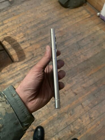 Samsung: Samsung Galaxy S24 Ultra, 256 GB, rəng - Gümüşü, İki sim kartlı — 7