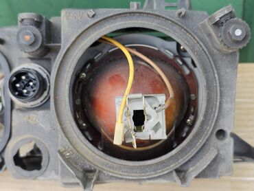 Передние фары: Передняя правая фара BMW 1995 г., Б/у, Оригинал, Германия — 16