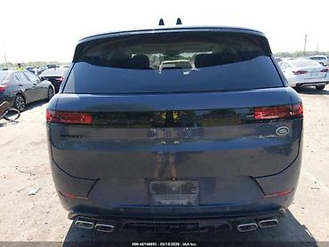 Land Rover: Land Rover Range Rover Sport: 2023 г., 4.4 л, Автомат, Бензин — 6