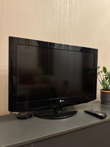 Televizorlar: Televizor LG LCD 32" — 4