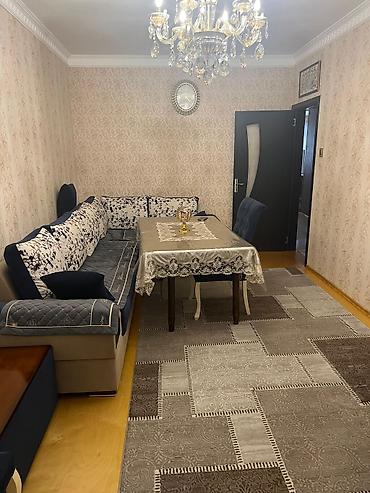 razinde satilan evler: Sumqayıt, 3 otaqlı, Köhnə tikili, 75 kv. m — 1