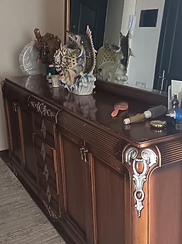 şpon: Klassik üslubda mebel dəsti - Divan: Taxta oyma detallar — 10