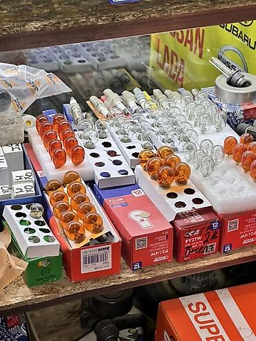 Автомобильные лампы накаливания 12V - Ассортимент: бесцокольные и