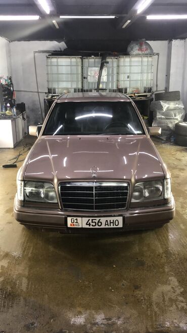 краска машина: Тегиздөө, ширетүү, сырдоо, баруусуз