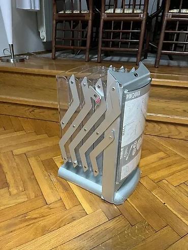 Ostali kancelarijski nameštaj: Preklopni stalak za brošure/letke – 5 nivoa - Samostojeći stalak sa 5 — 9