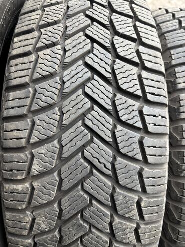 Шины: Шины 205 / 60 / R 16, Зима, Б/у, Комплект, Легковые, Франция, Michelin — 4