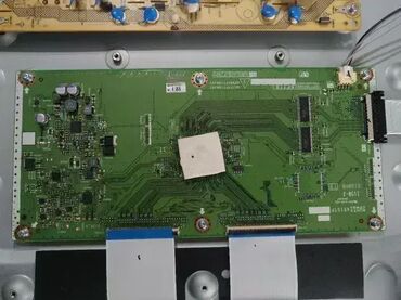 Aksesoari za TV i video: Sharp LC-60LE635 u delovima Main board QPWBXF733WJN2 Power board — 9