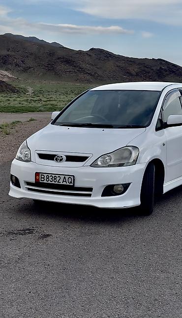 продажа токмок: Toyota Ipsum: 2003 г., 2.4 л, Автомат, Газ, Универсал — 2