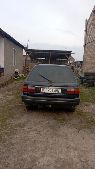 килем б у: Volkswagen Passat: 1991 г., 1.8 л, Механика, Бензин, Универсал