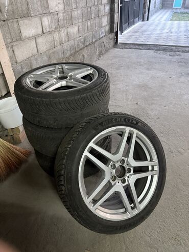 купить багажник на крышу авто в бишкеке: Срочно продаю диски от мерса 
Стояла на 220