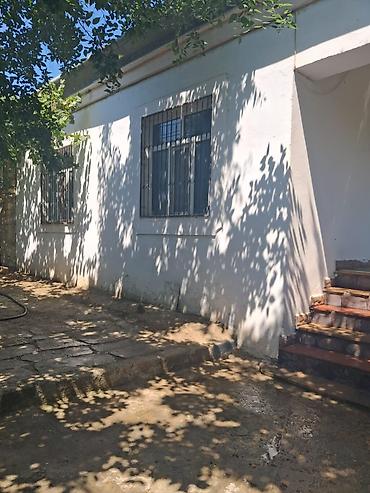 bine heyet evi: 4 otaqlı, 110 kv. m, Orta təmir — 4