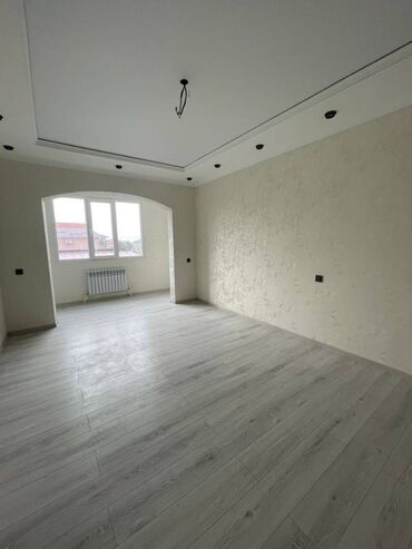 квартира бактуу долоноту: 1 комната, 45 м², 106 серия улучшенная, 2 этаж, Косметический ремонт