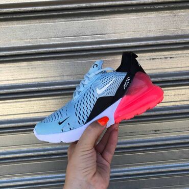 nike 270 roze: Nike air max 270 patike

Novo 
Brojevi 36 do 41

fb Moja Kupovina 1