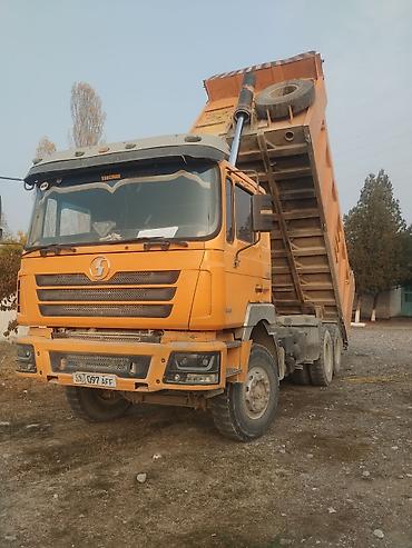 борт хово: Самосвал SHACMAN 6x4 - Конфигурация: 6x4, усиленная рама Мотор Хово — 5
