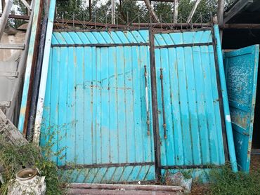 Распашные ворота: Распашные ворота Металлические, Б/у