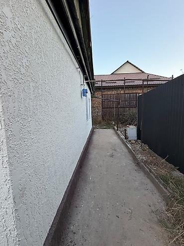 посредники: 3 комнаты, 55 м², 2 соток, Бишкек, Красный Строитель ж/м Собственник — 3