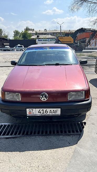 ender s: Volkswagen Passat: 1989 г., 1.8 л, Механика, Бензин, Седан — 1