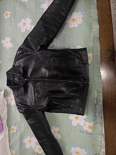 Куртки: Продаю кожаную куртку В идеальном состоянии 🔥 На рост 175-185 Плотный — 9