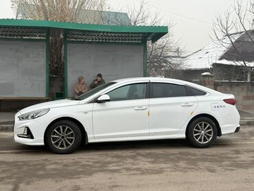 Hyundai: Hyundai Sonata: 2019 г., 2 л, Автомат, Газ, Седан — 8